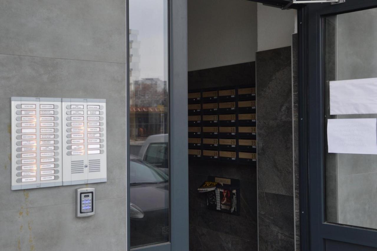 Iskra Lägenhet Banja Luka Exteriör bild