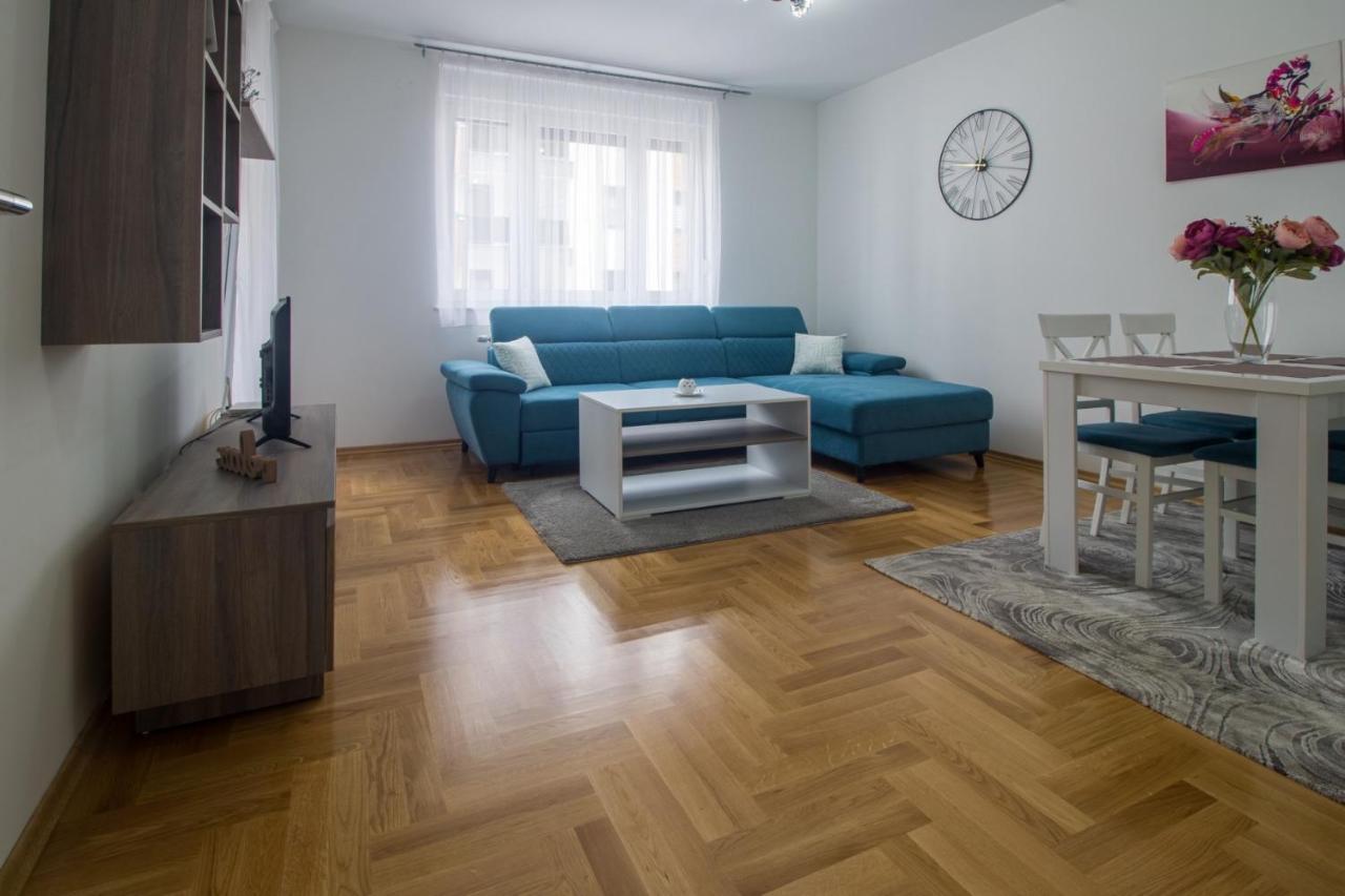 Iskra Lägenhet Banja Luka Exteriör bild